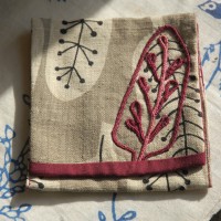 Leaf Pouch